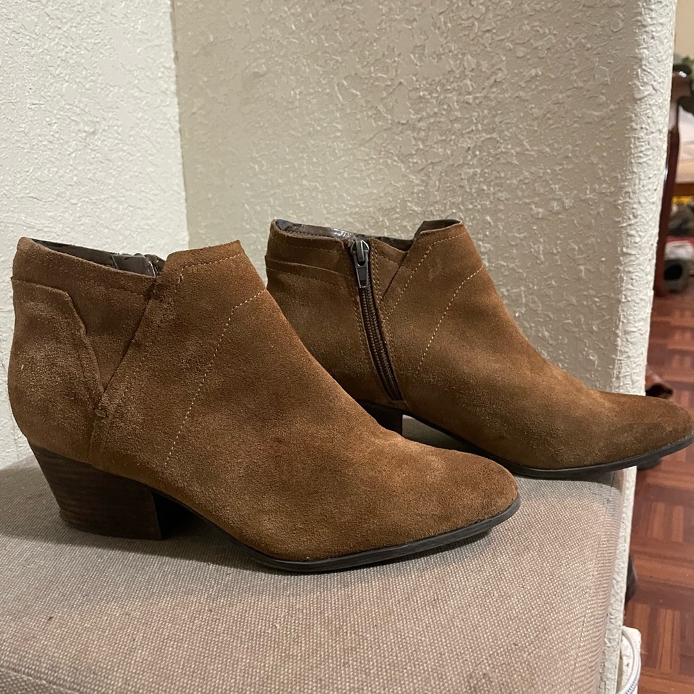 Crown Vintage Suede Booties